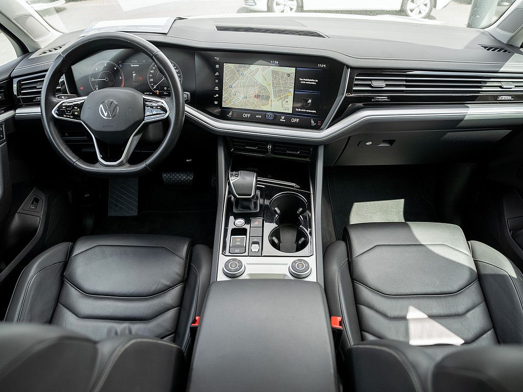 Volkswagen Touareg 3.0 V6 TDI Elegance 4M - Samsaru's Car Outlet