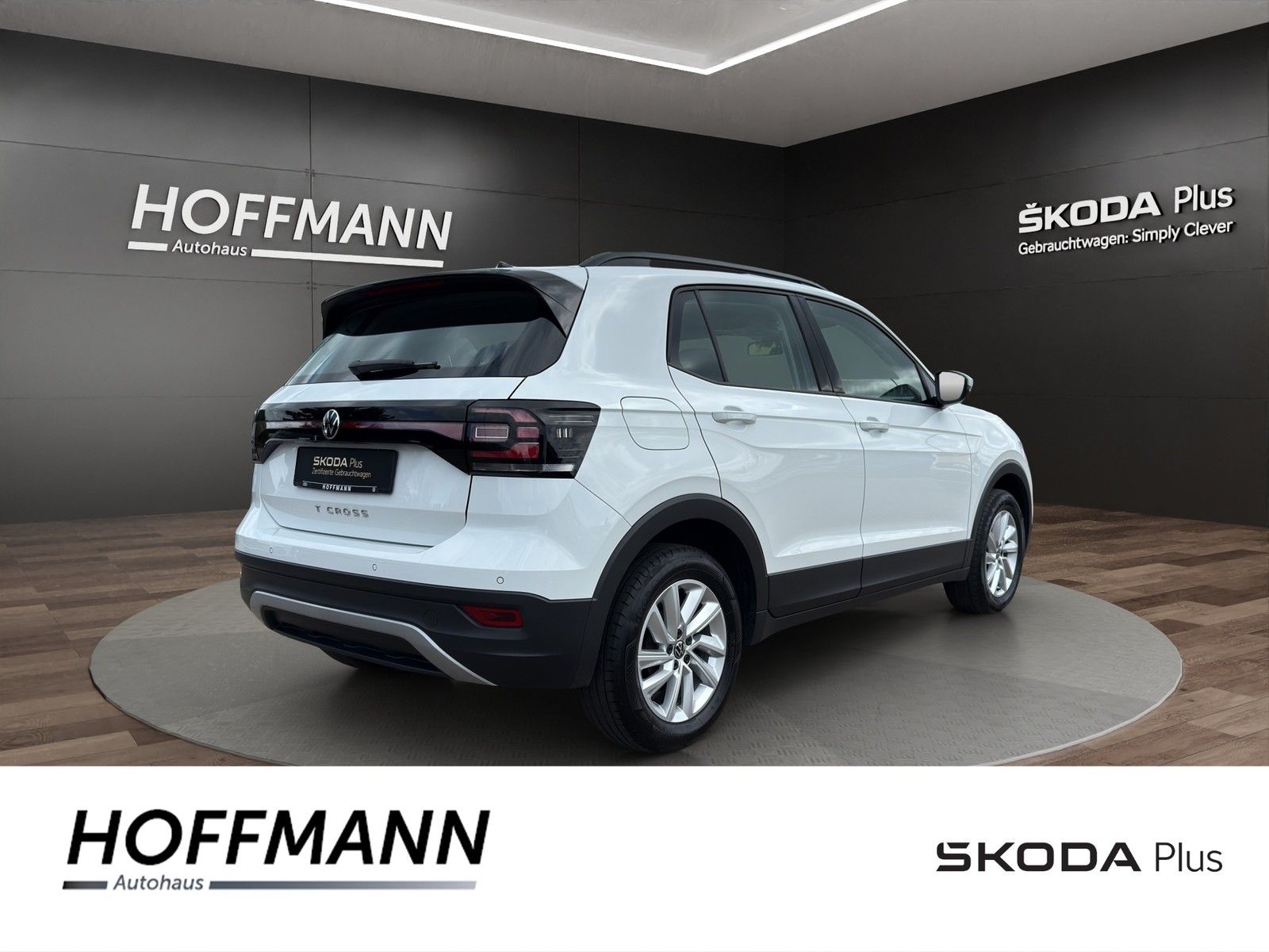 Volkswagen T-Cross 1.0 TSI Life - Samsaru's Car Outlet