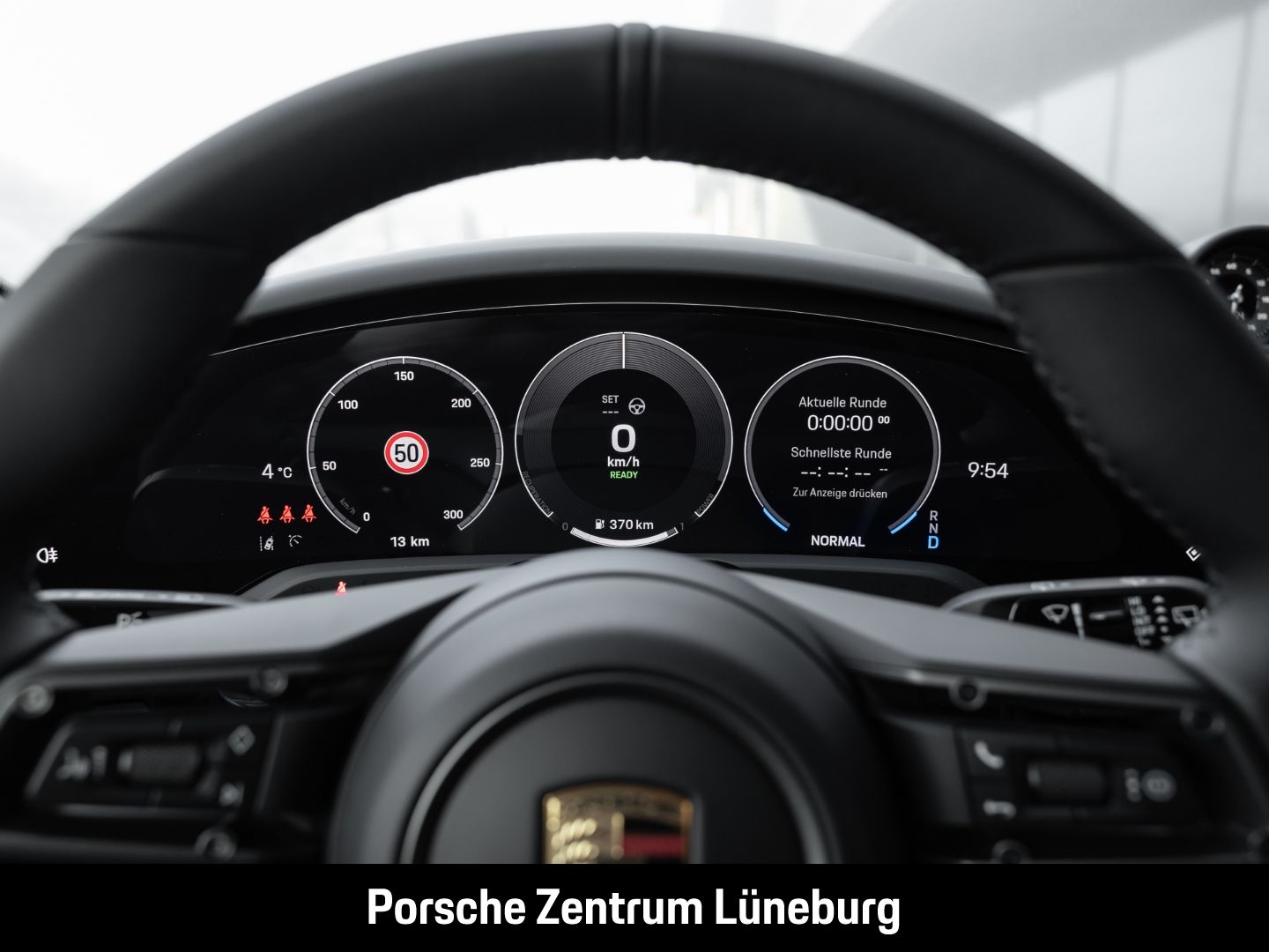 Porsche Taycan Sport Turismo InnoDrive Surround-View