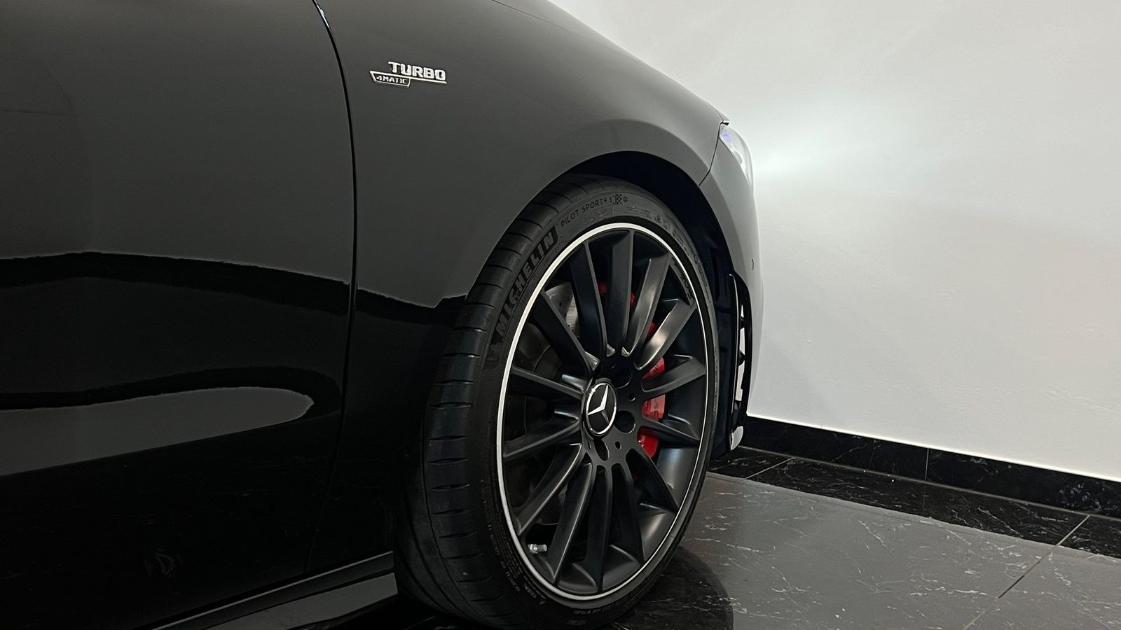 Mercedes-Benz CLA 35 AMG - Samsaru's Car Outlet