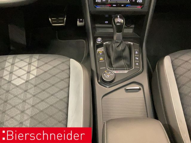 Volkswagen Tiguan 2.0 TDI DSG 4Mo R-Line Black AHK PANO MAT