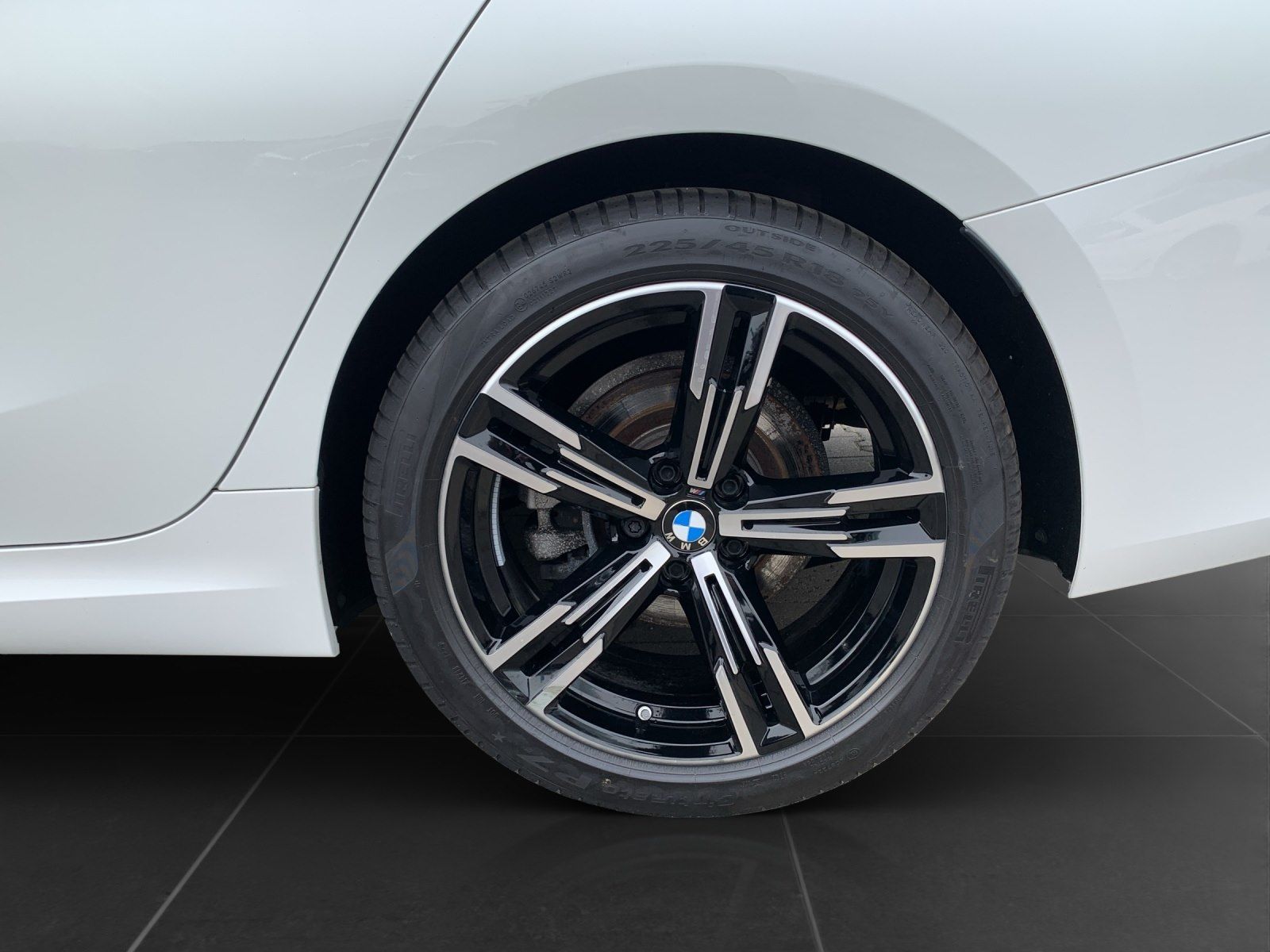 BMW 320i Limousine 289,- *WIDESCREEN*M SPORT*360°*DR