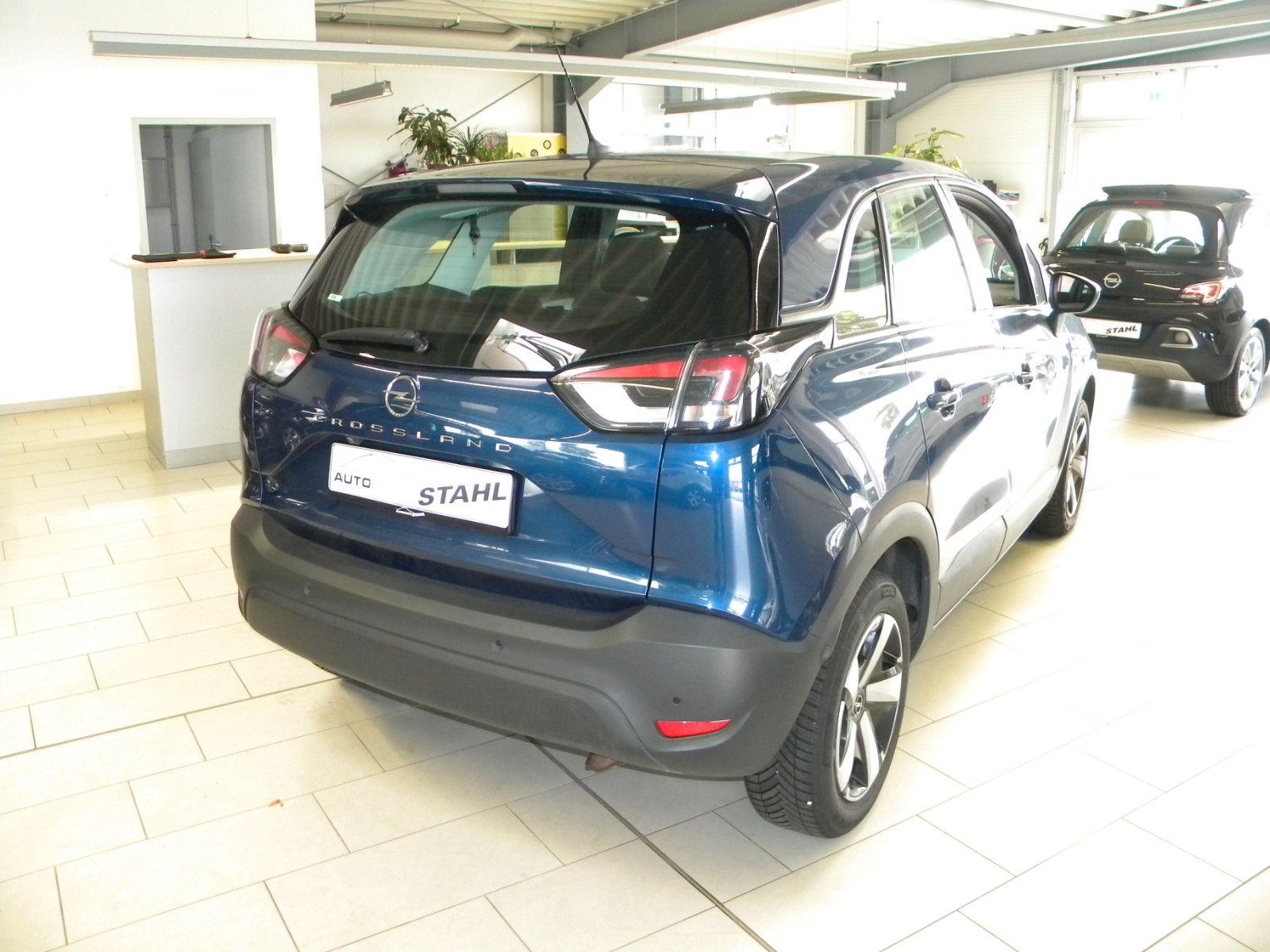 Opel Crossland Edition - Samsaru's Car Outlet