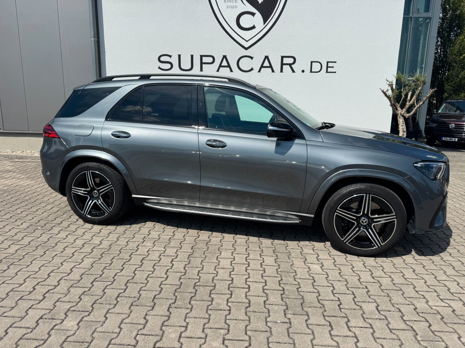 Mercedes-Benz GLE 450d*AMG Line*Burmester*AHK*Pano*360°*LED