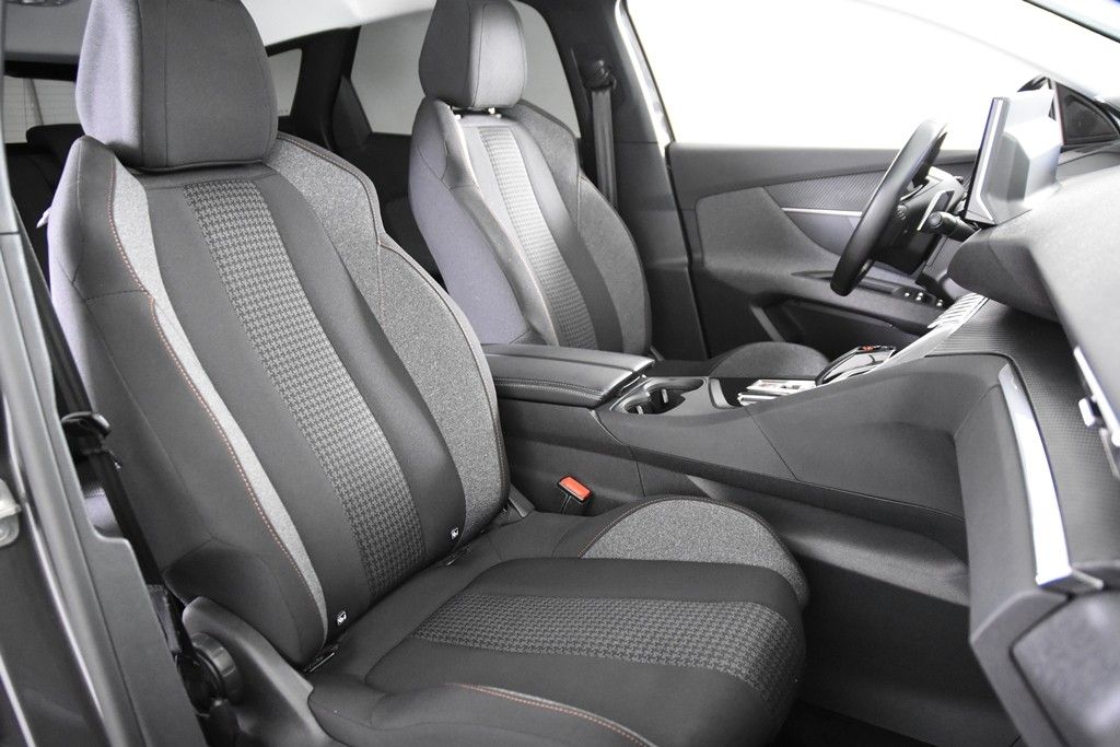 Peugeot 3008 Allure EAT 8 *Navi*Park ass.*