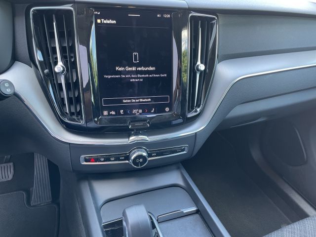 Volvo XC60 B4 Essential - Samsaru's Car Outlet