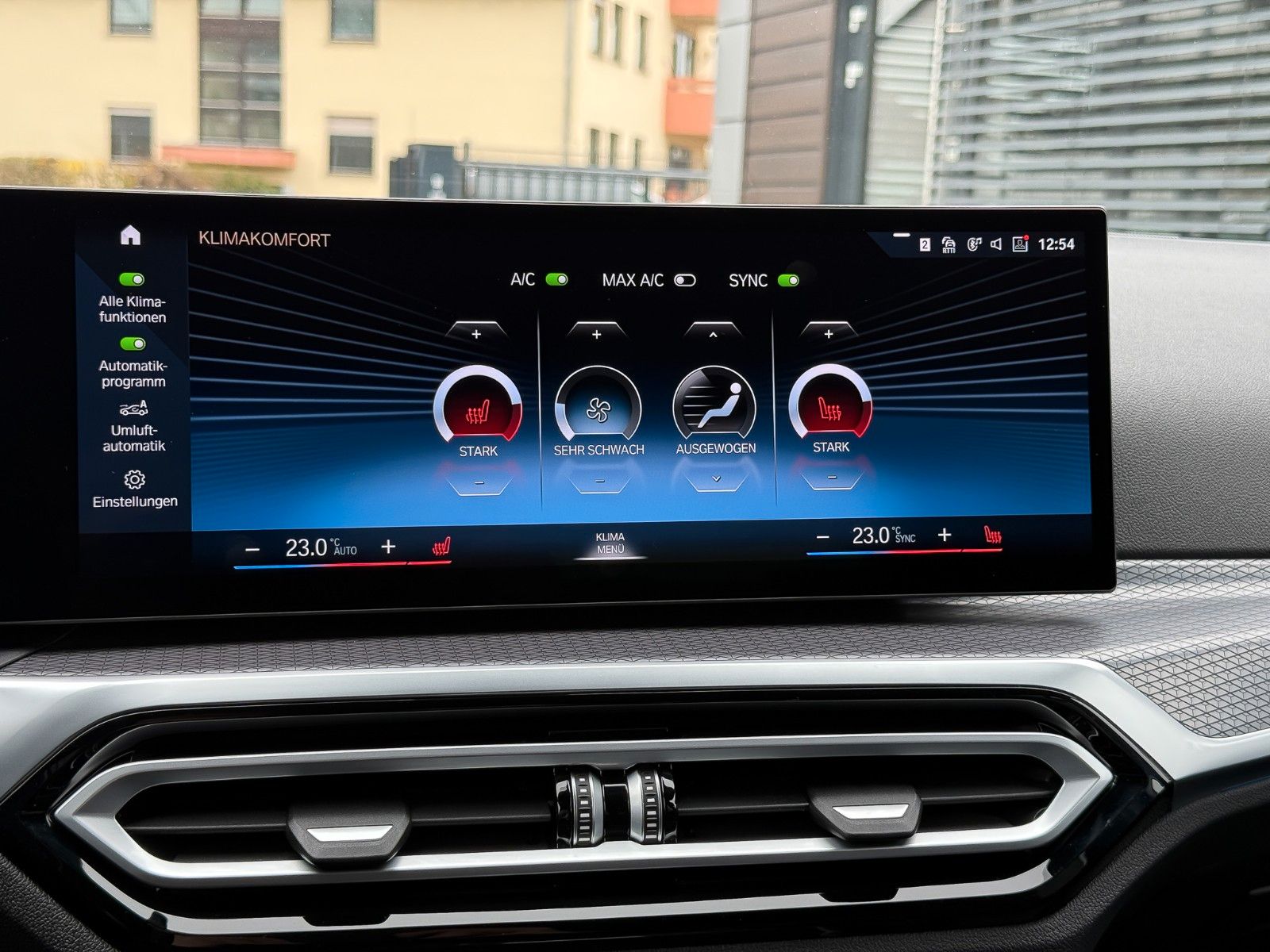 BMW 320d xD M Sport pro HuD AHK hifi 19" ACC StHzg