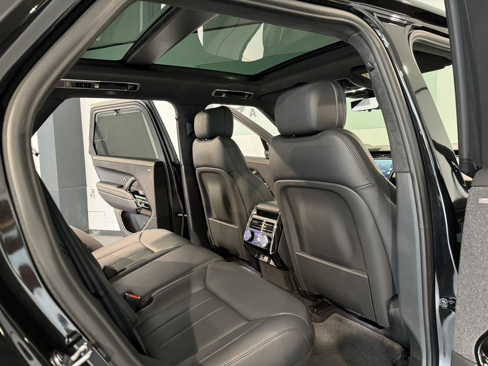 Range Rover Sport Autobiography - Samsaru's Car Outlet