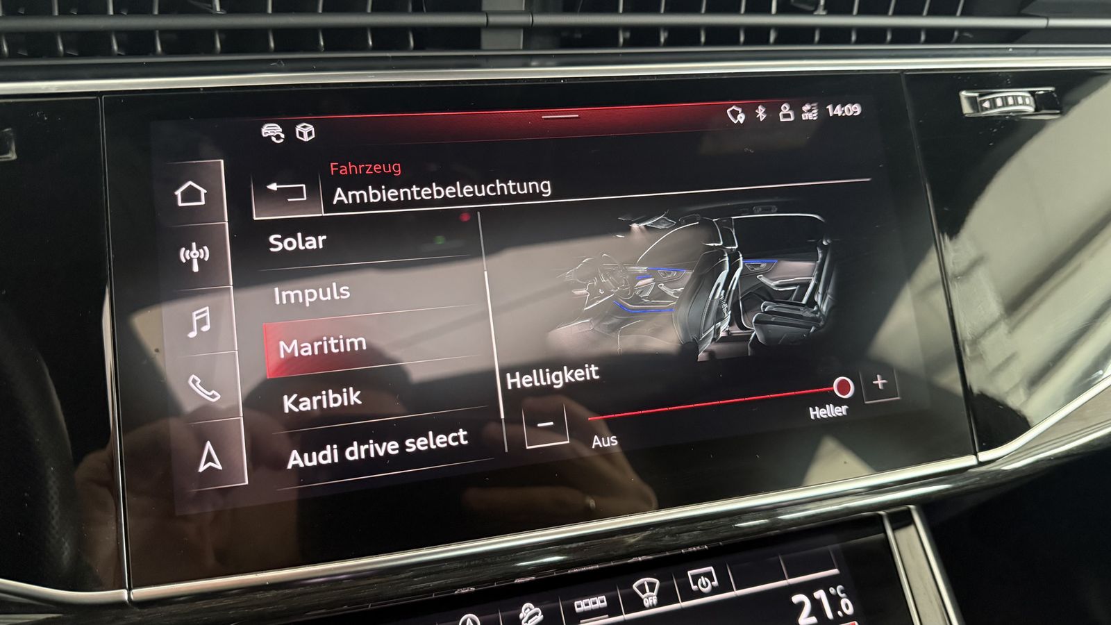 Audi Q8 50 TDI Q|S LINE - Samsaru's Car Outlet