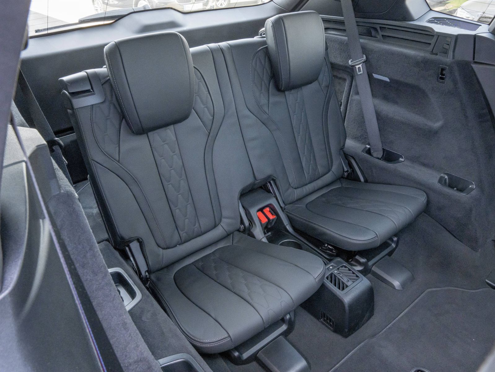 BMW X5 xDrive30d M-Sport Pro 7-Sitz 2-ACHS AKTIVLENK