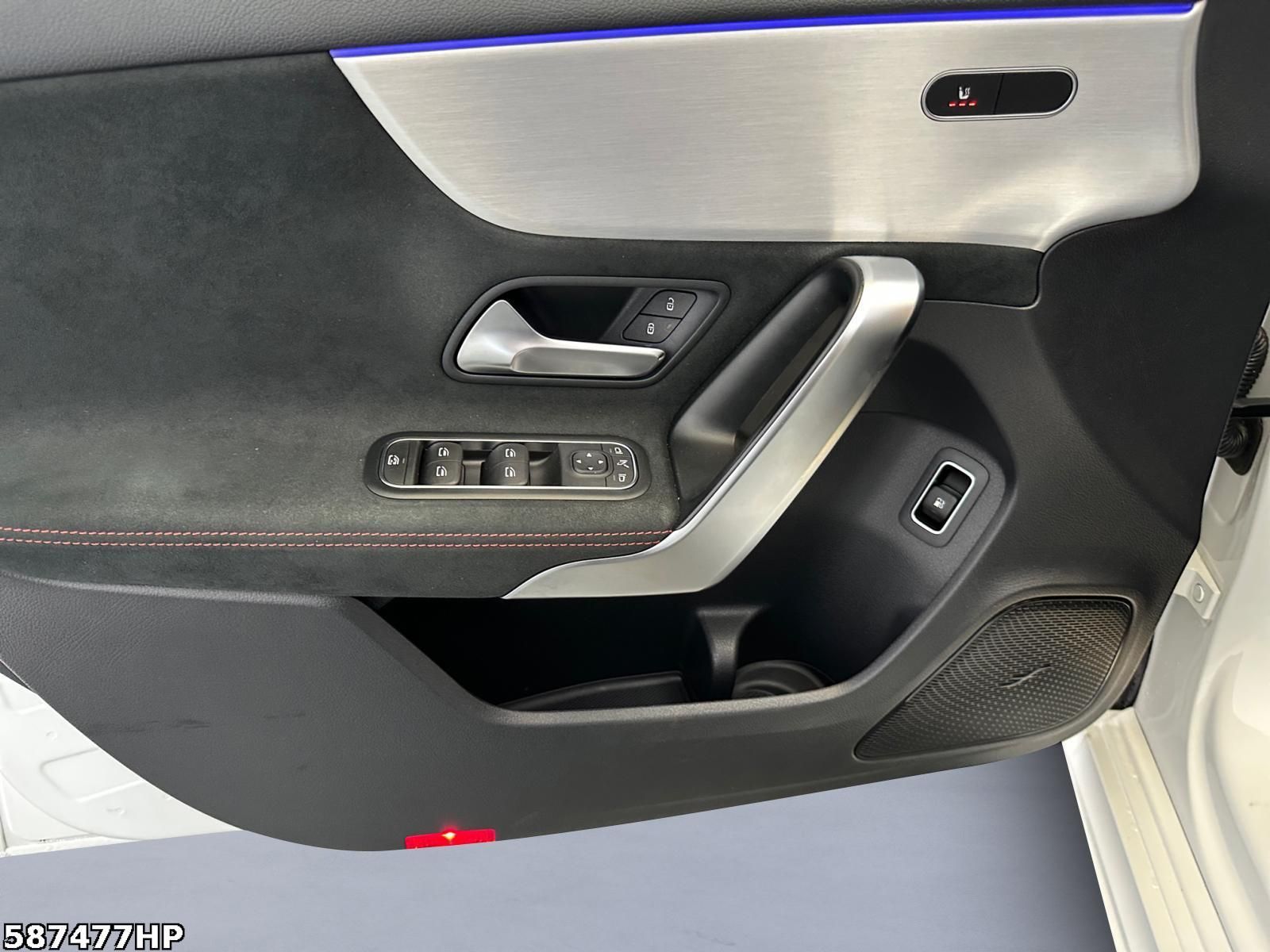 Mercedes-Benz A 250 e AMG - Samsaru's Car Outlet