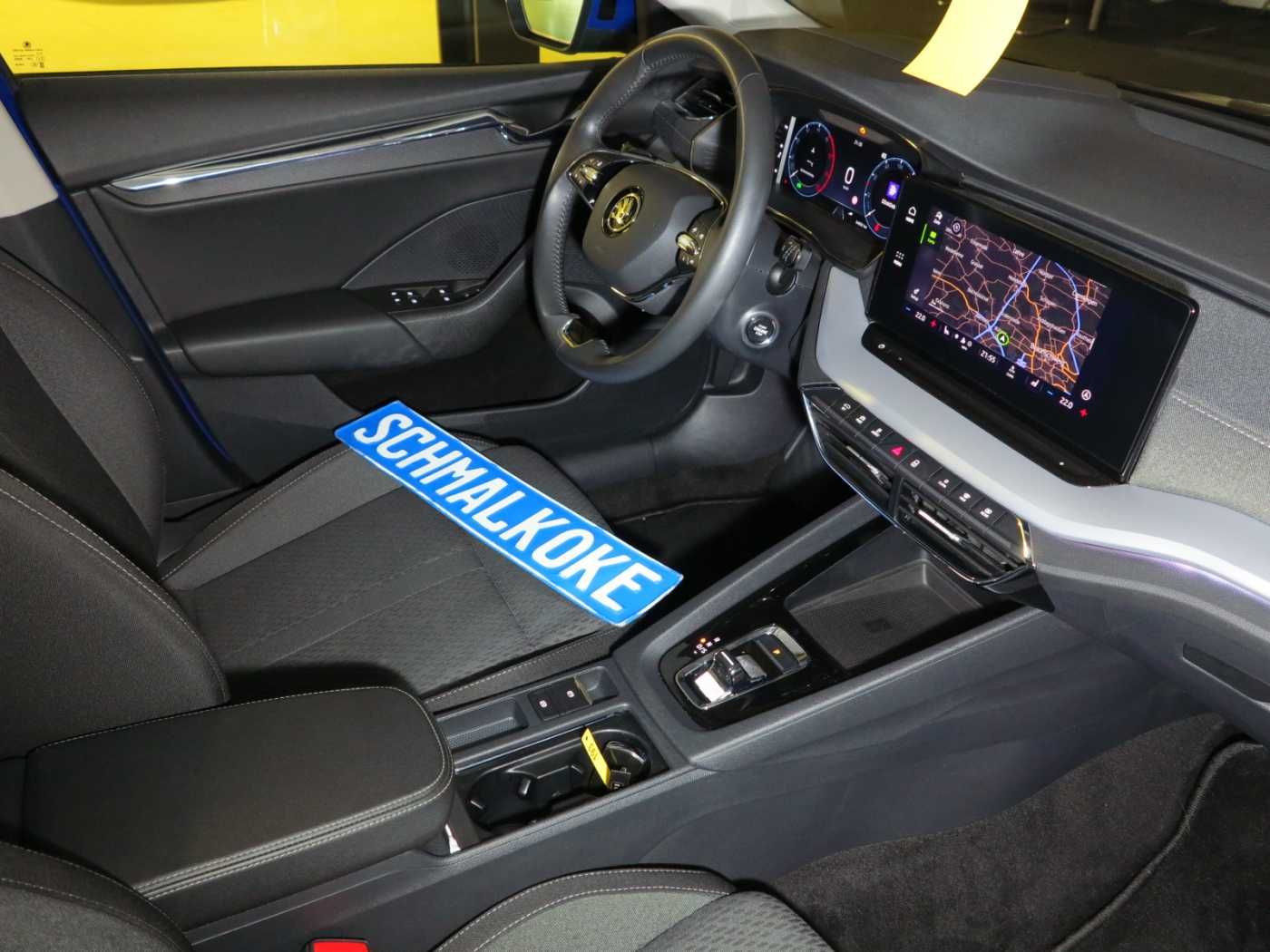 Skoda Octavia 2.0 TDI SCR DSG7 Style Navi ACC DAB LM17