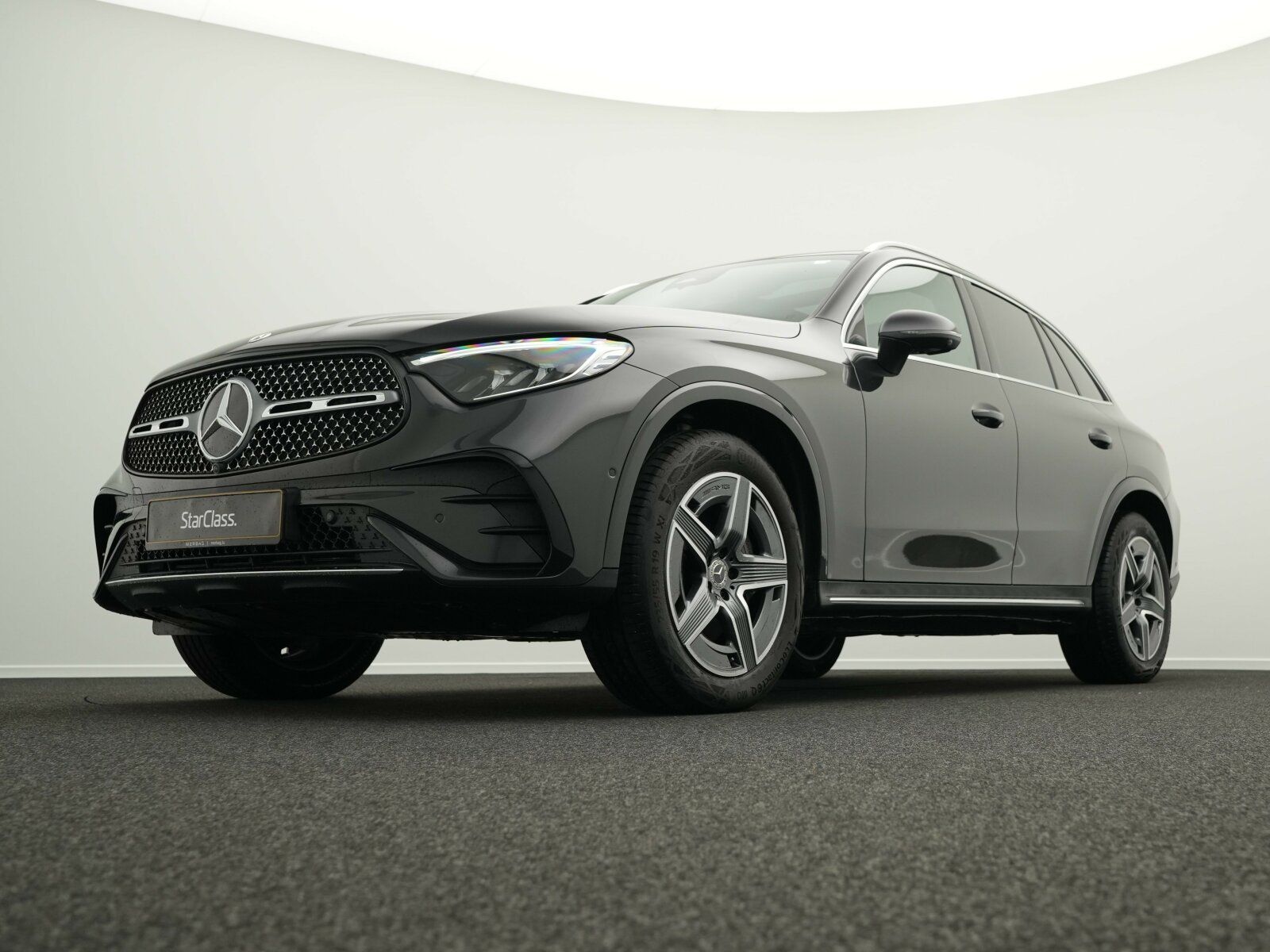 Mercedes-Benz GLC 300 d 4MATIC AMG-Line Pano+Distr+LED+Totw