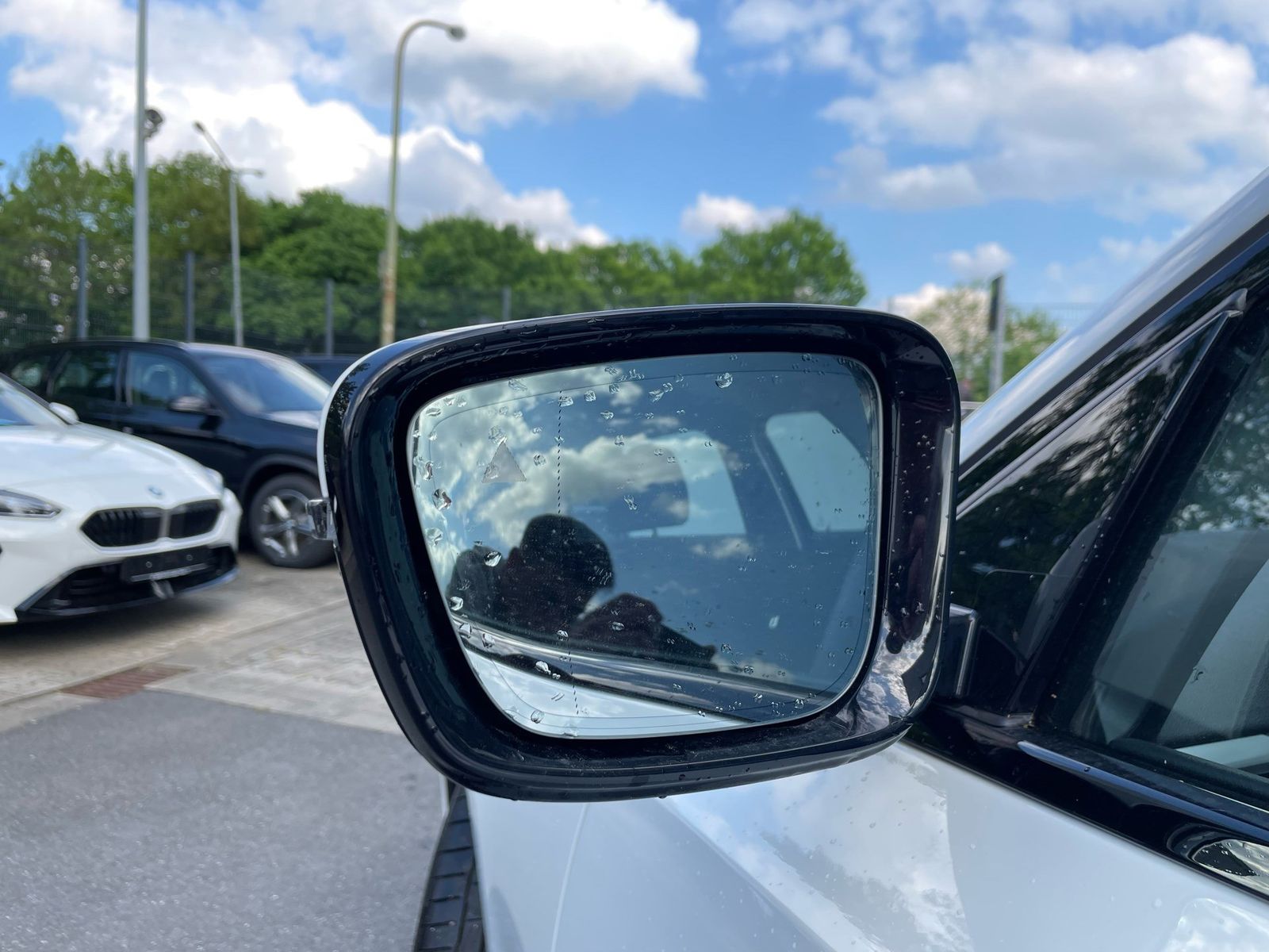 BMW 318i Tour || AHK Keyless ACC 360° FIN ab 1,99% !