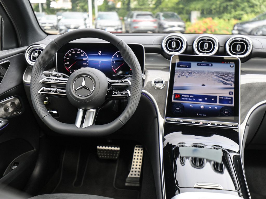 Mercedes-Benz GLC 220 d 4M Edition AMG Line AHK Abstandstemp.