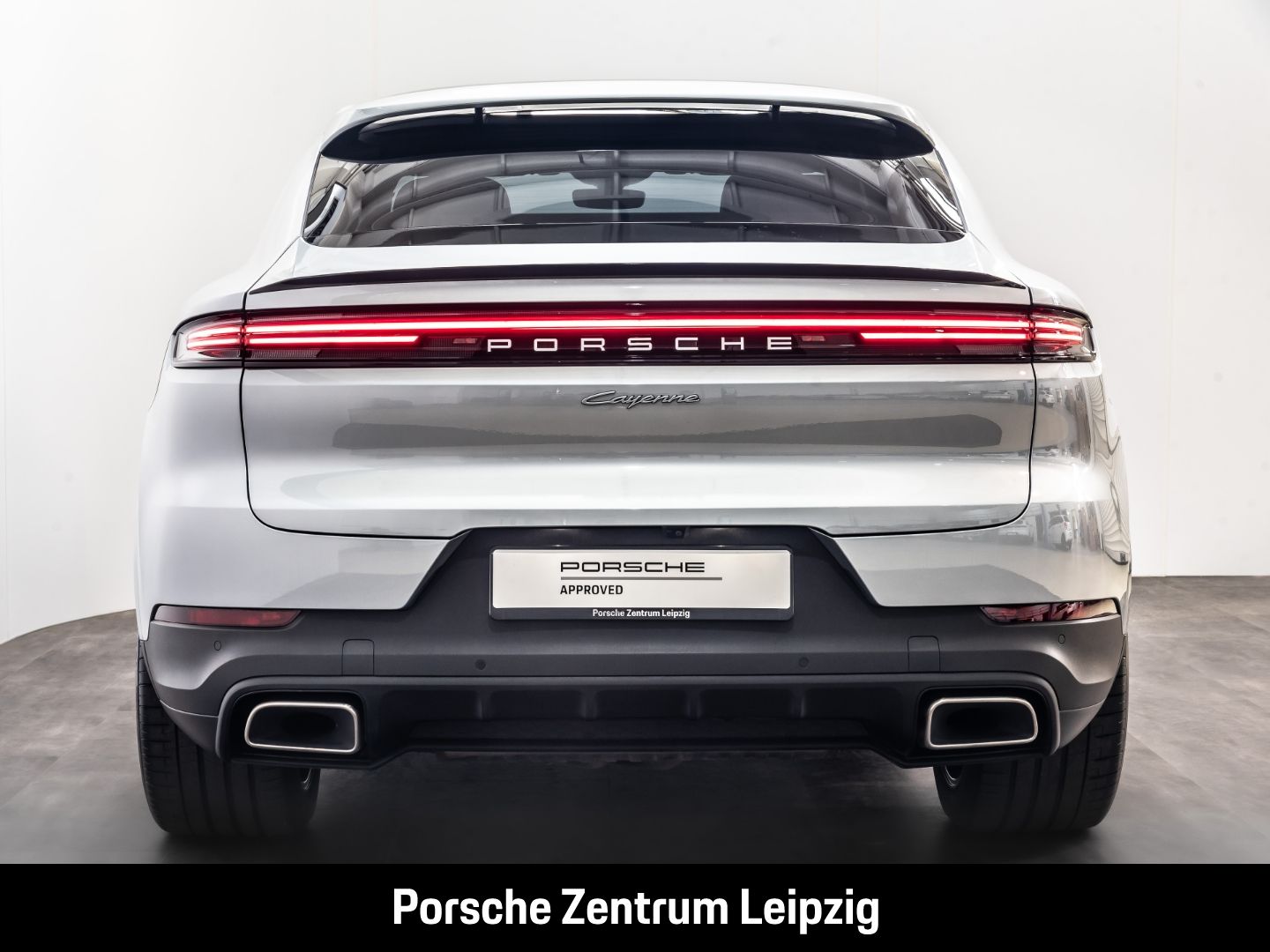 Porsche Cayenne E-Hybrid Coupe Massage el.AHK InnoDrive