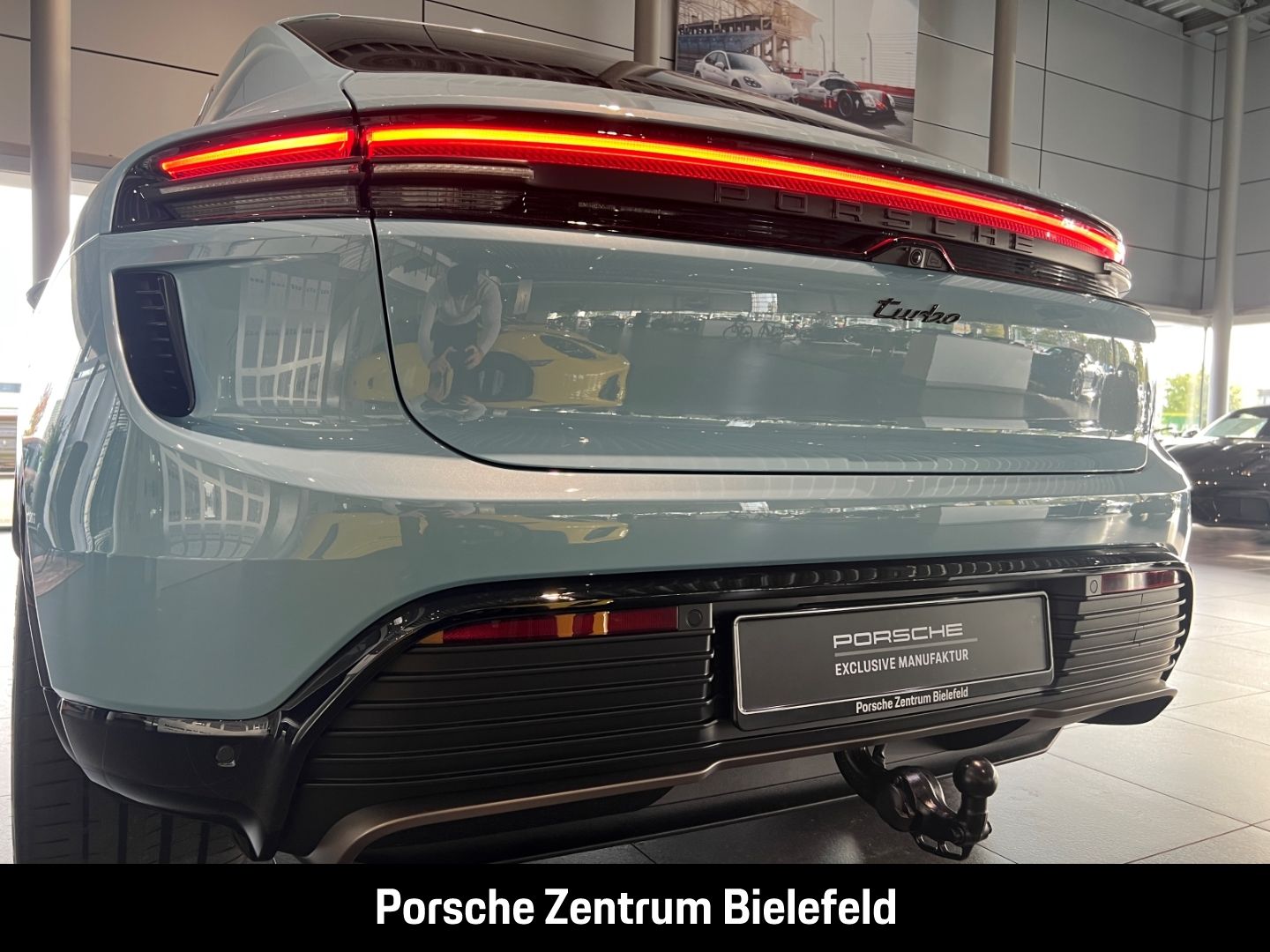 Porsche Macan Turbo HA-Lenkung Head-Up Sitzbelüftung
