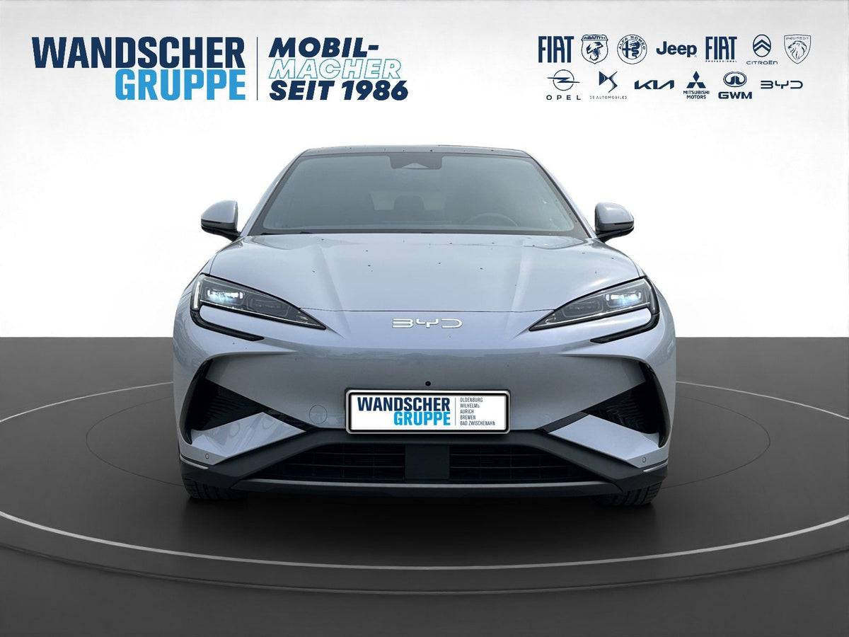 BYD Sealion 7
