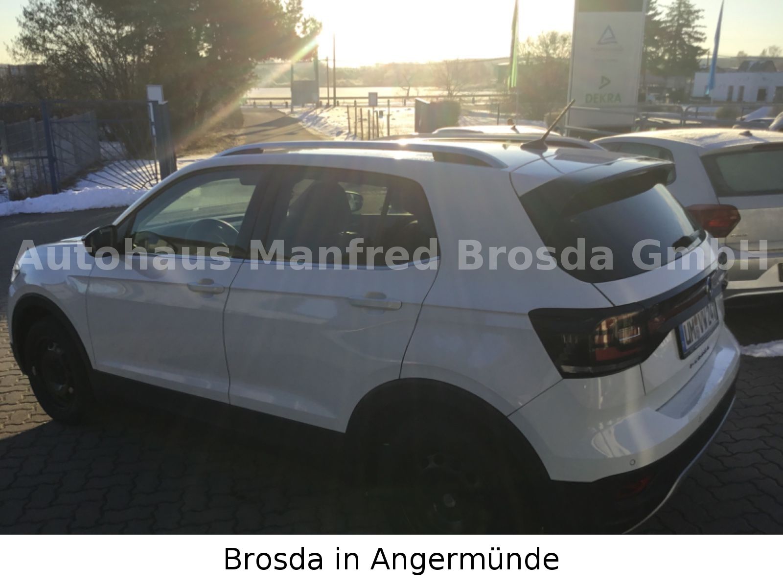 Volkswagen T-Cross Style - Samsaru's Car Outlet