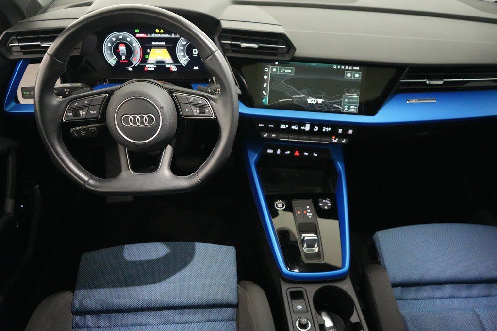 Audi A3 Sportb. 45 TFSIe S tronic S line LED GRA B&O