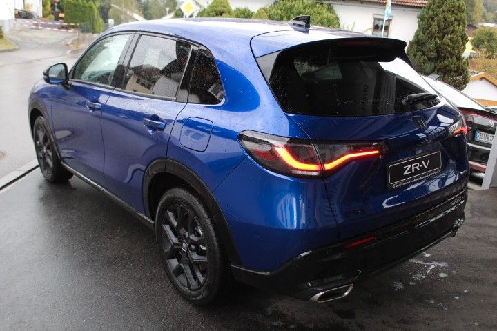 Honda ZR-V Sport mit Black Emblem Paket
