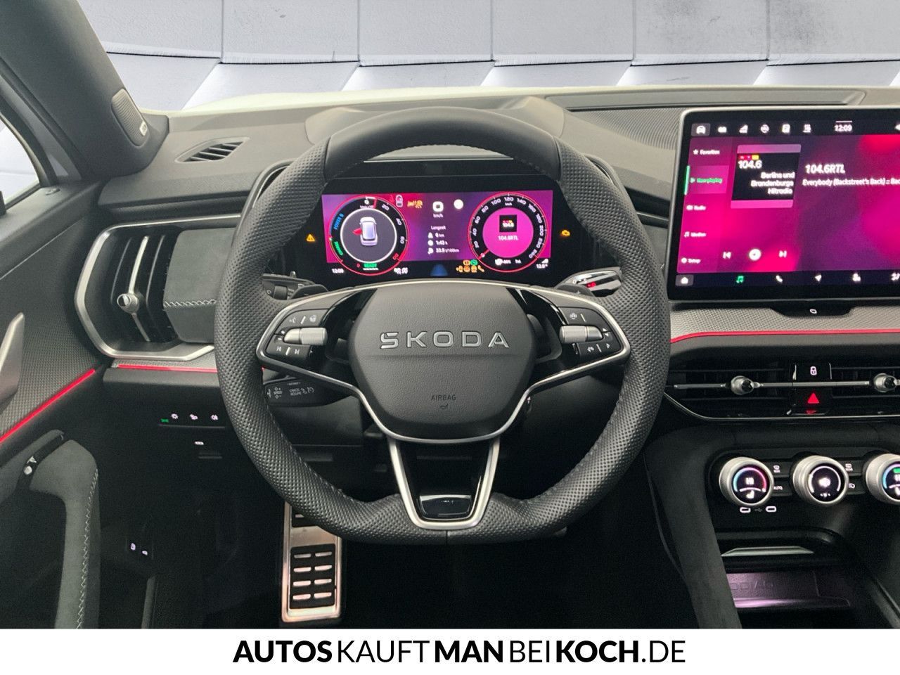 Skoda Kodiaq Sportline 1,5 TSI iV AHK PANO CANTON