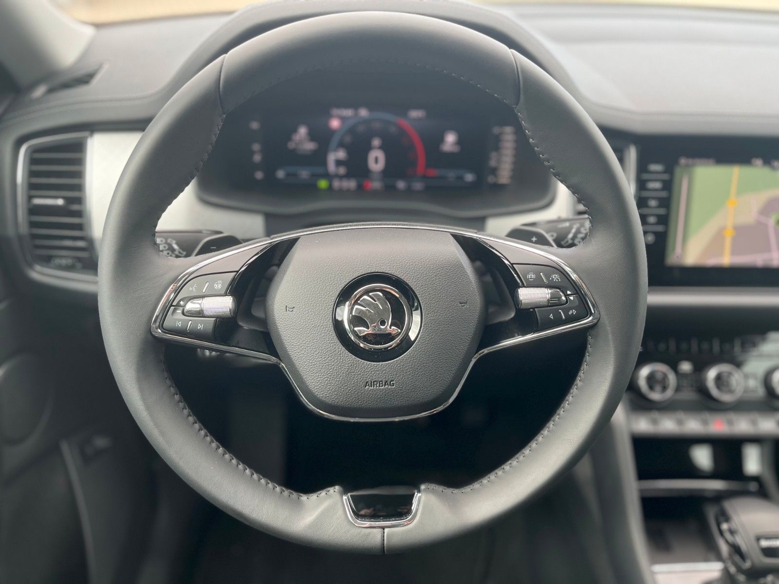 Skoda Kodiaq 2.0TDI 4x4 - Samsaru's Car Outlet