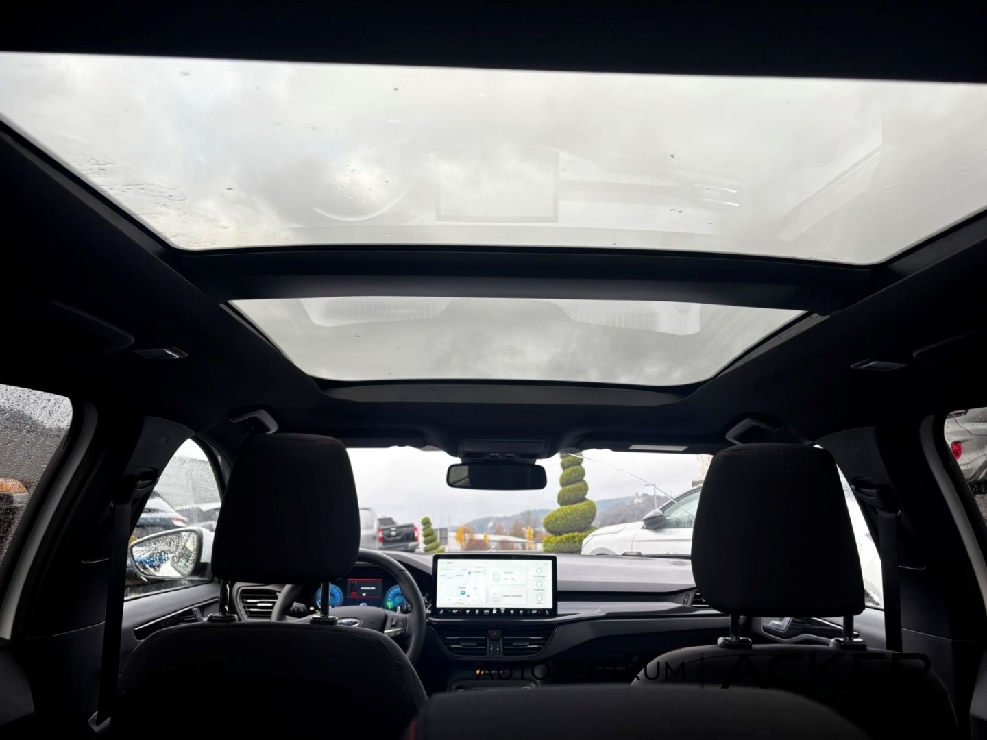 Ford Focus ST-Line X Turnier AT7 PSD/LED/aAHK -44%*