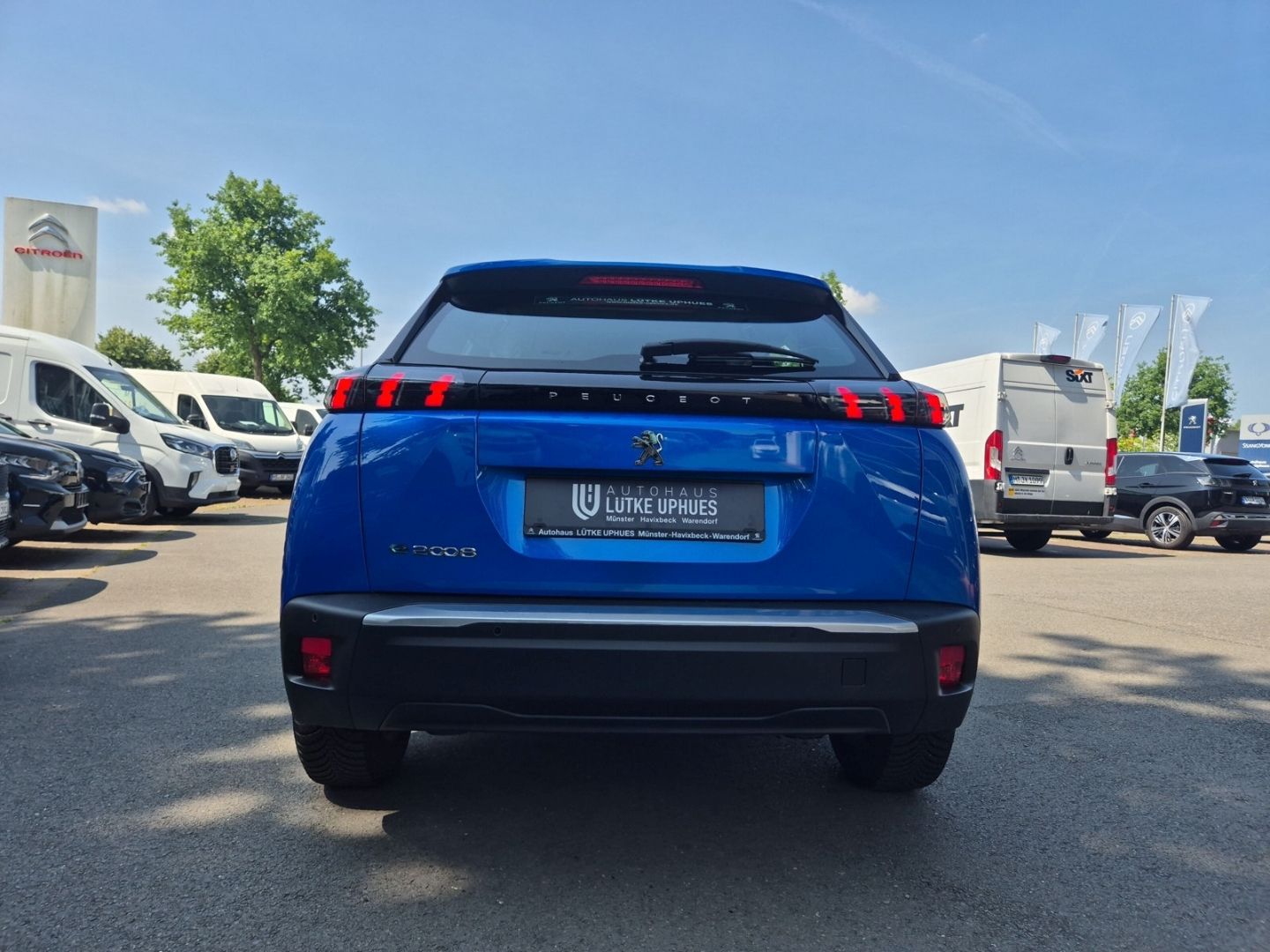 Peugeot 2008 Active Elektro - Samsaru's Car Outlet