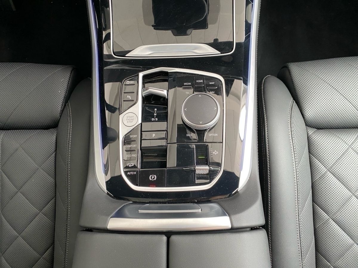 BMW X5 xDrive40d M Sport PRO Pano DA Pro H/K AHK STH
