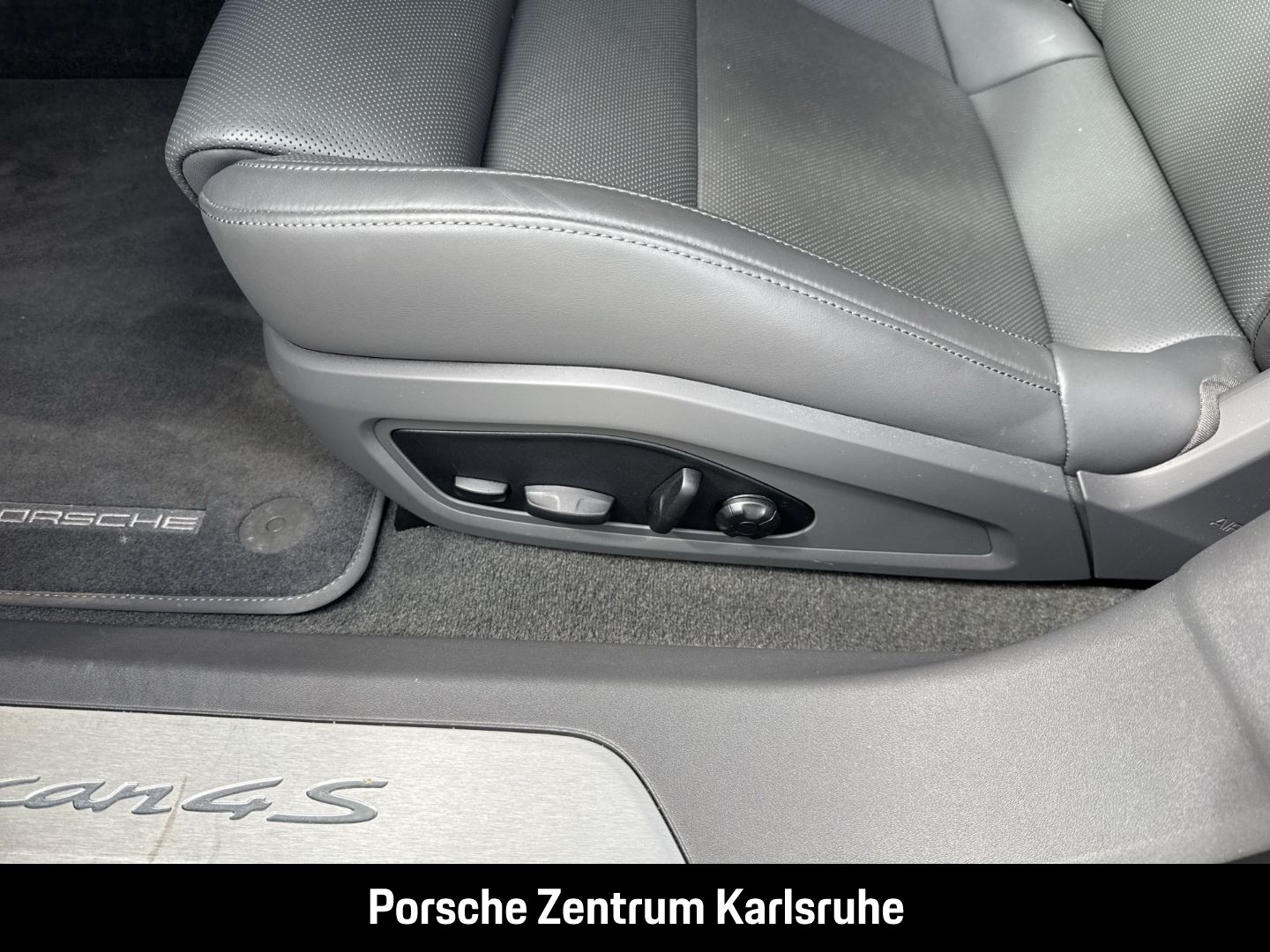Porsche Taycan 4S Sport Turismo InnoDrive Surround-View