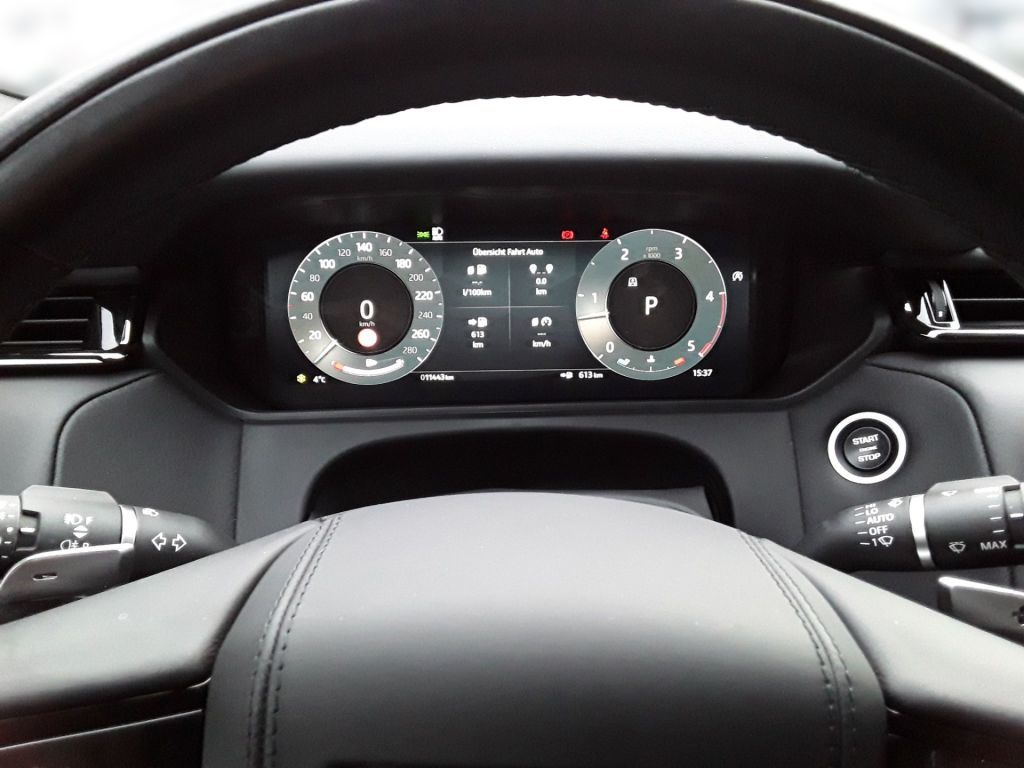Range Rover Velar D300 Autobiography - Samsaru's Car Outlet