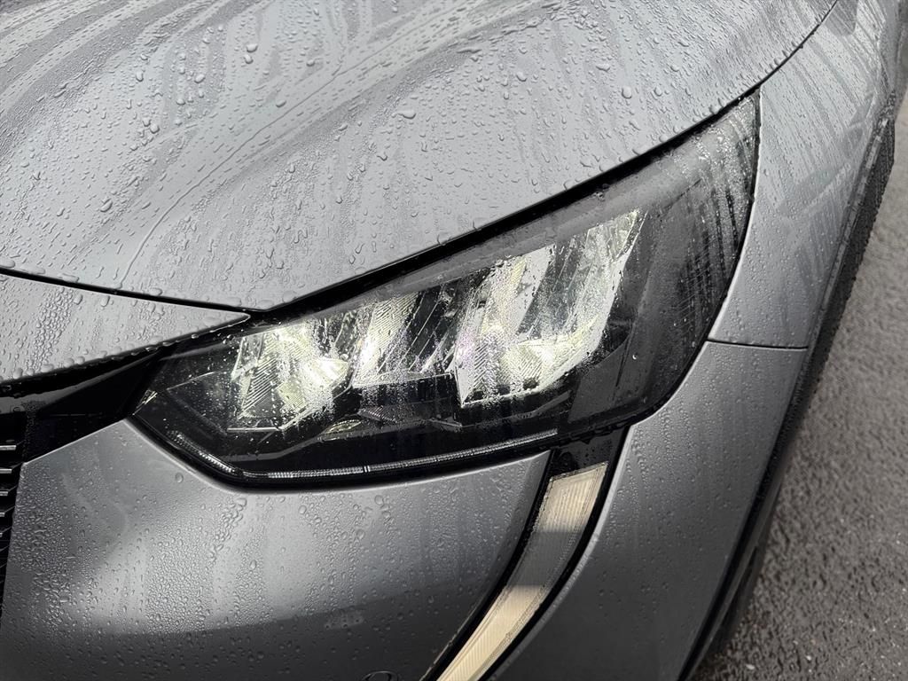 Peugeot e-208 Allure - Samsaru's Car Outlet