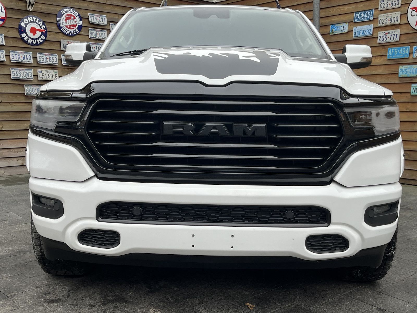 Dodge RAM 1500 Laramie LED AHK LPG Memory LPG