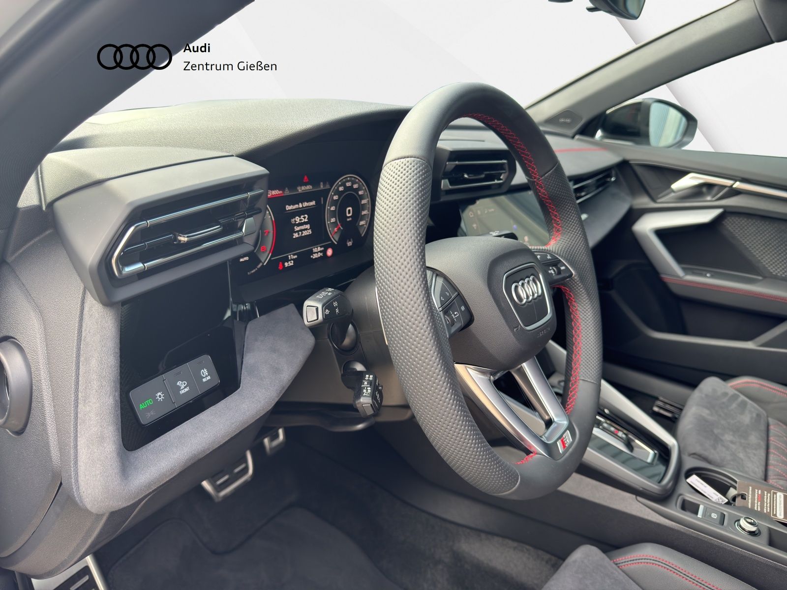 Audi A3 Limousine 35 TFSI S line Black HuD AHK SONOS
