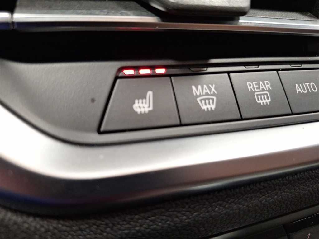 BMW 320d Touring M Sport Steptronic - Samsaru's Car Outlet
