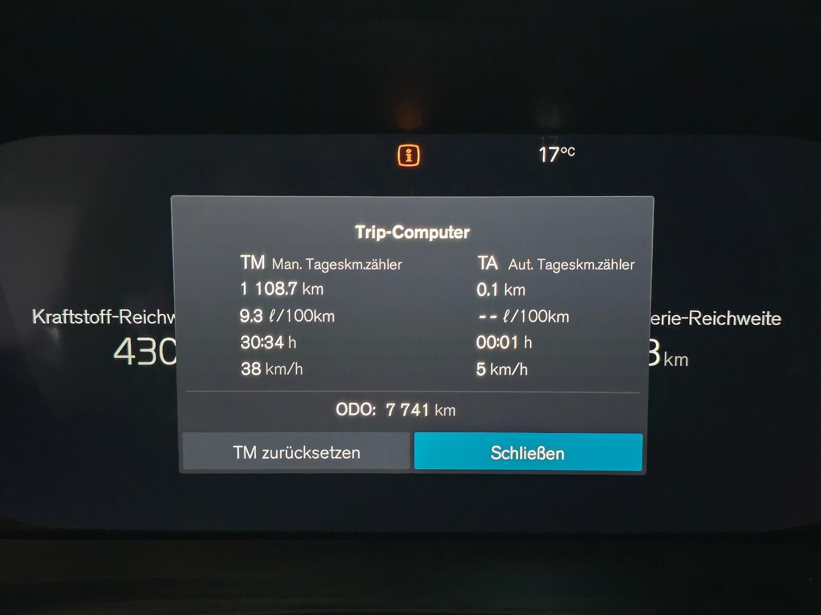 Volvo XC60 Ultra Dark Recharge Plug-In Hybrid AWD