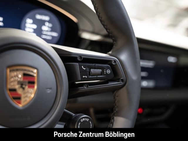 Porsche Macan 4 - Samsaru's Car Outlet
