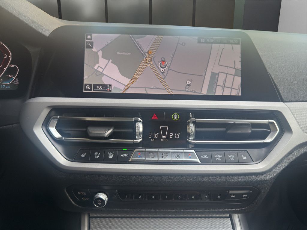 BMW 330e Lim. Advantage - Samsaru's Car Outlet