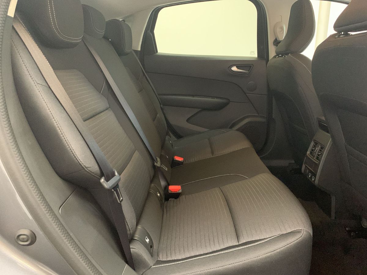 Renault Arkana Evolution Mild Hybrid - Samsaru's Car Outlet