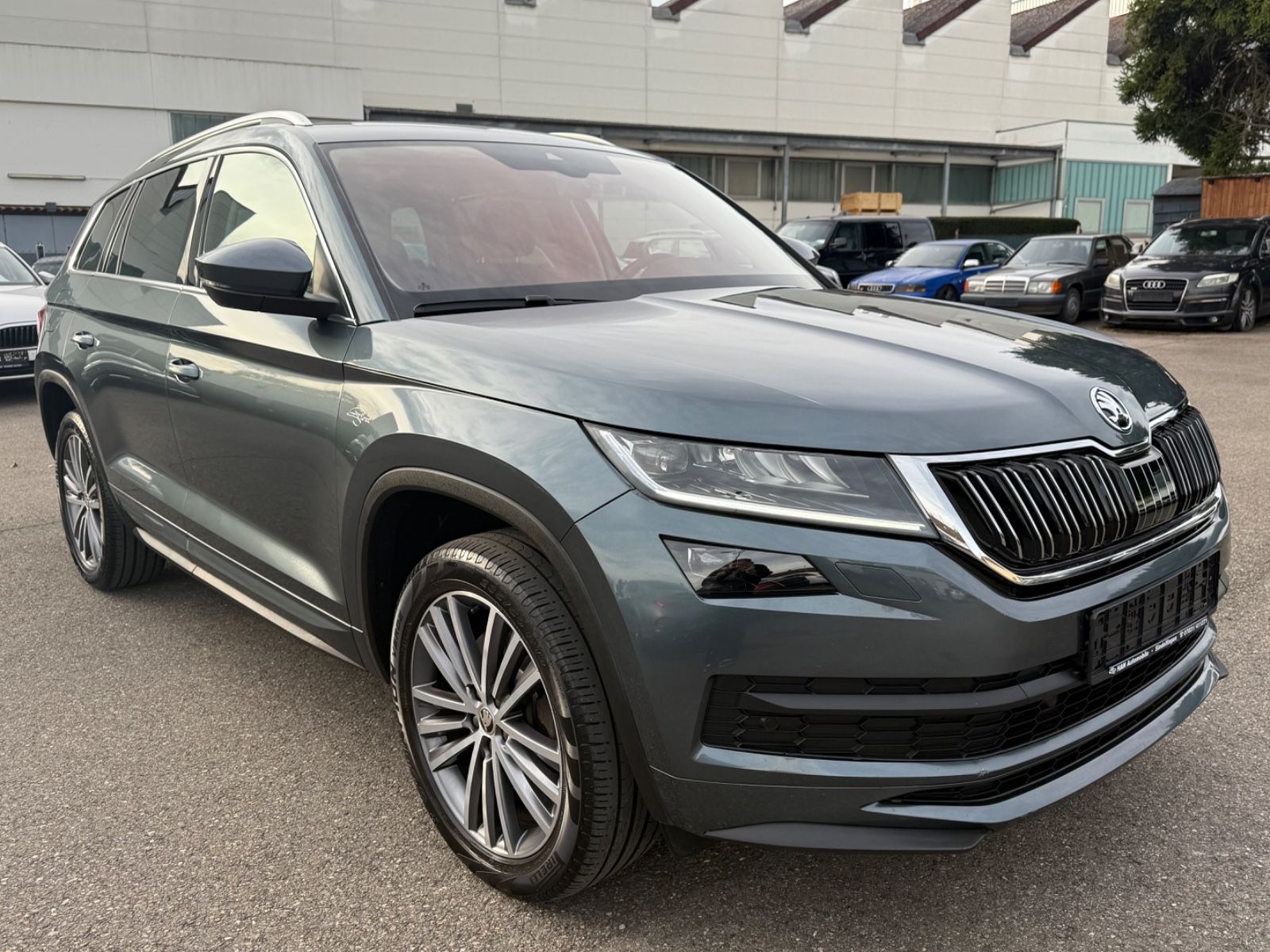 Skoda Kodiaq L&K 4x4*360° Kamera+ACC+AHK+Canton*