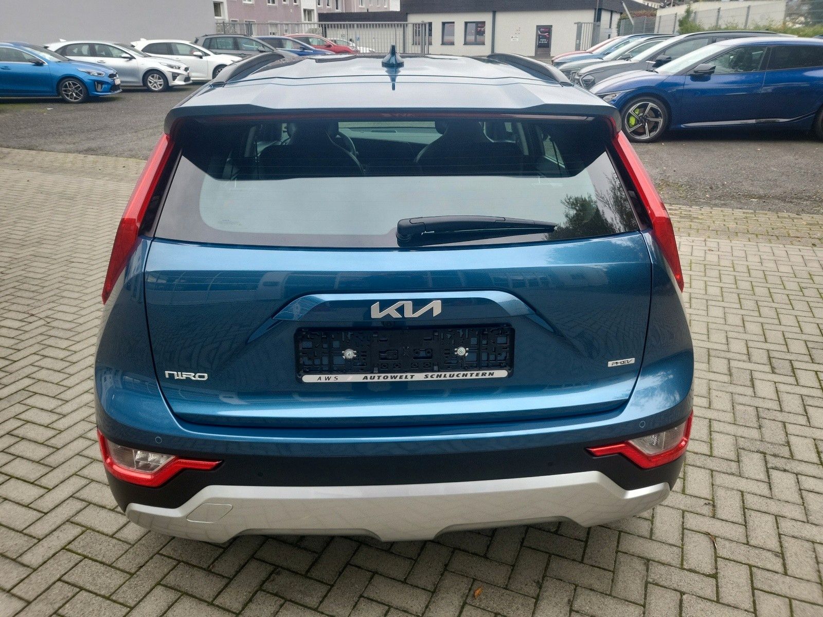 Kia Niro 1.6 GDI Plug-in Hybrid Edition - Samsaru's Car Outlet