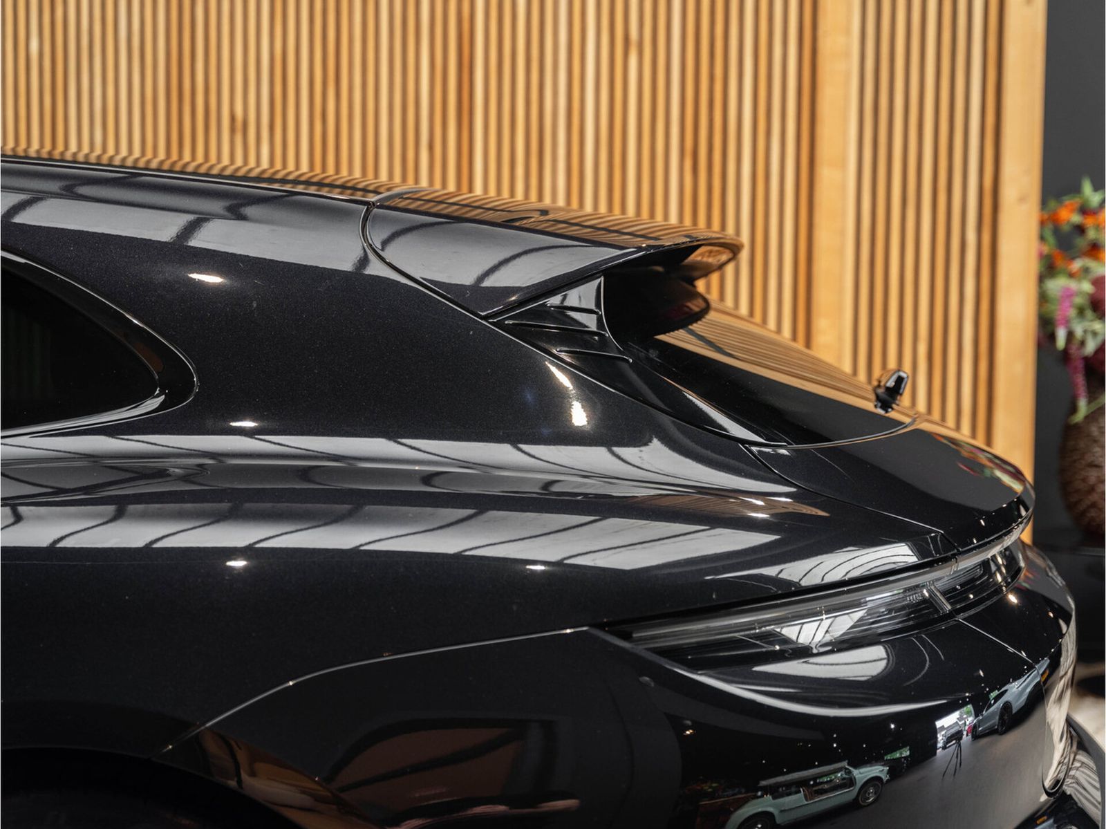 Porsche Taycan GTS Sport Turismo Sport Design Carbon Spo