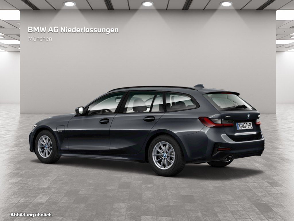 BMW 320e xDrive Touring - Samsaru's Car Outlet