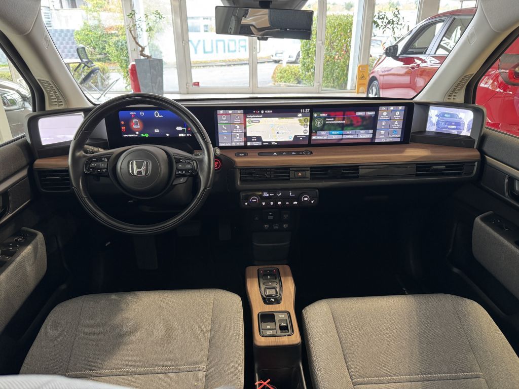Honda e Advance-Paket