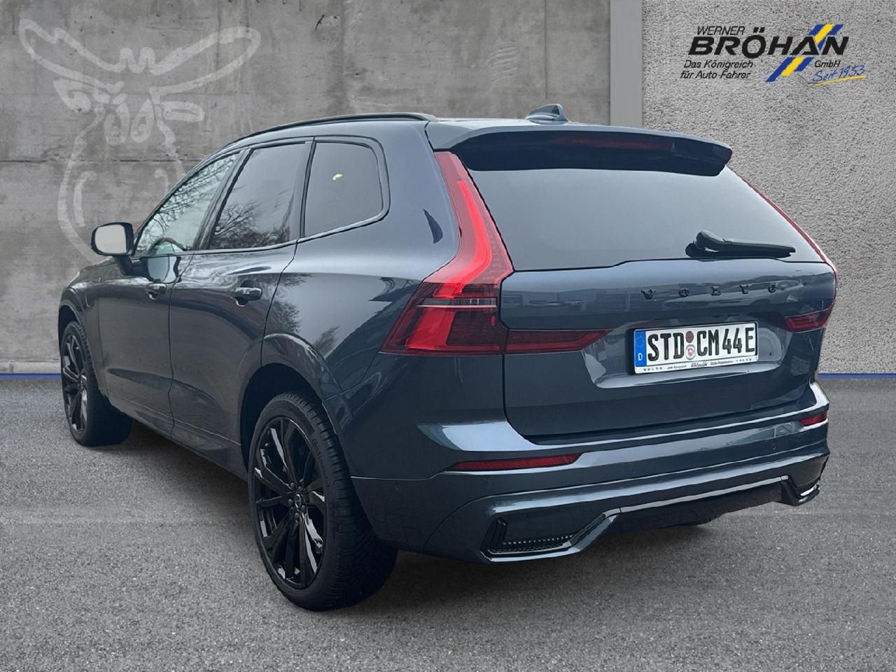 Volvo XC60 T6 AWD Ultra Black Edition Plug-In Hybrid