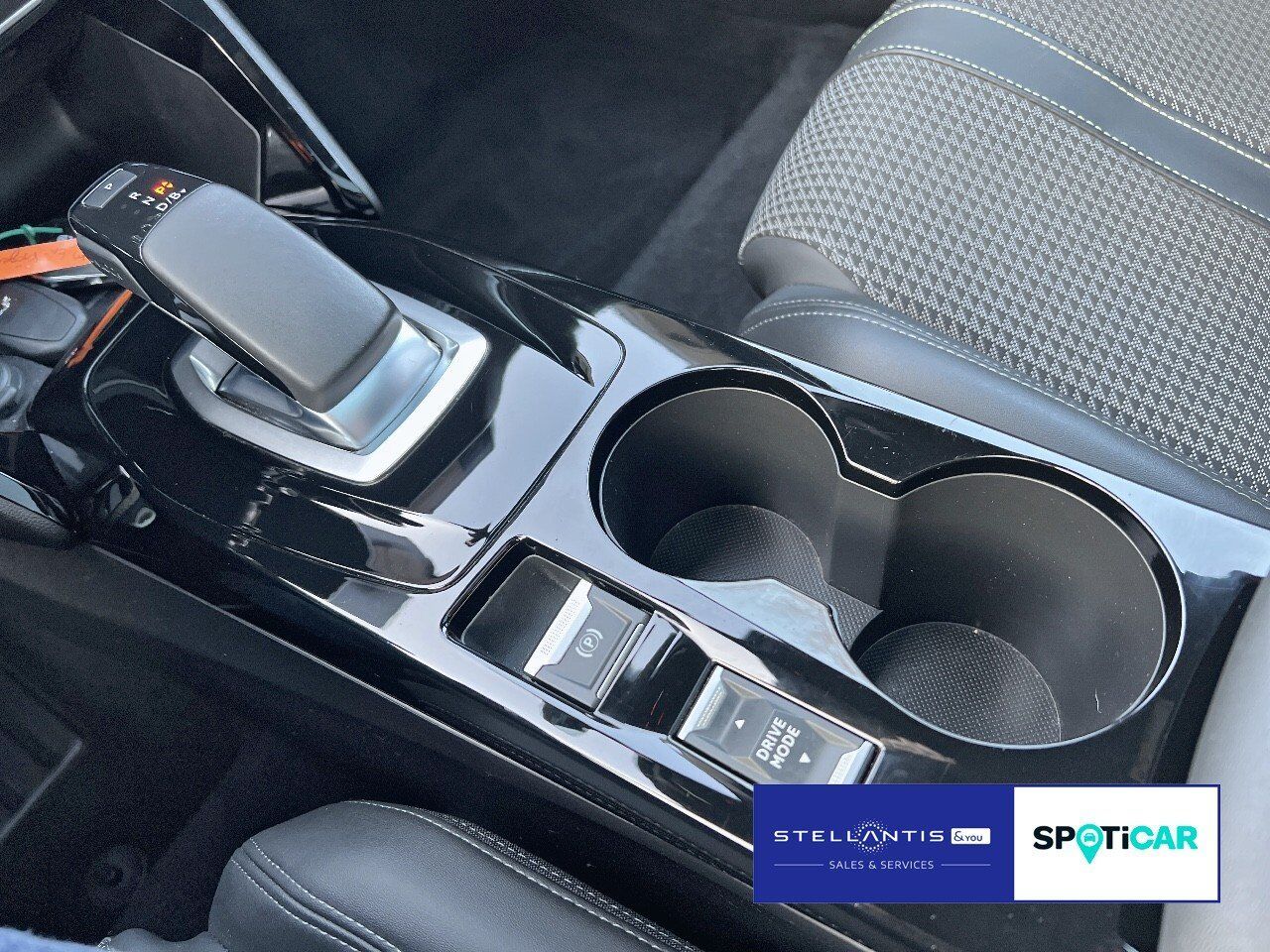 Peugeot 2008 e-GT Line - Samsaru's Car Outlet
