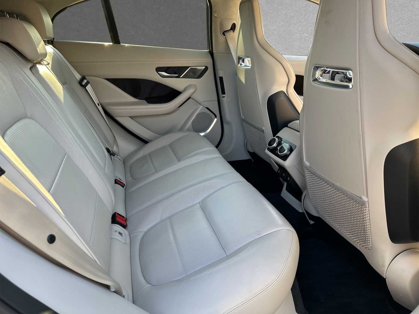 Jaguar I-Pace EV400 AWD First Edition