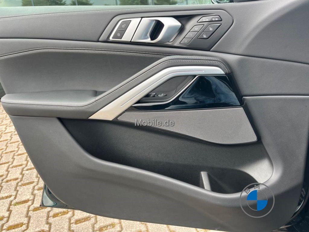 BMW X6 xDrive40d M Sport Pro 2-Achs Pano Sthzg. AHK