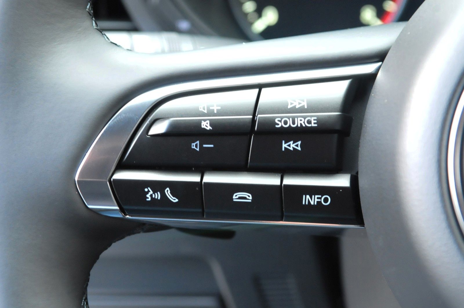 Mazda 3 eSKYACTIV-X 2.0 186ps Aut. EXCLUSIVE-Line